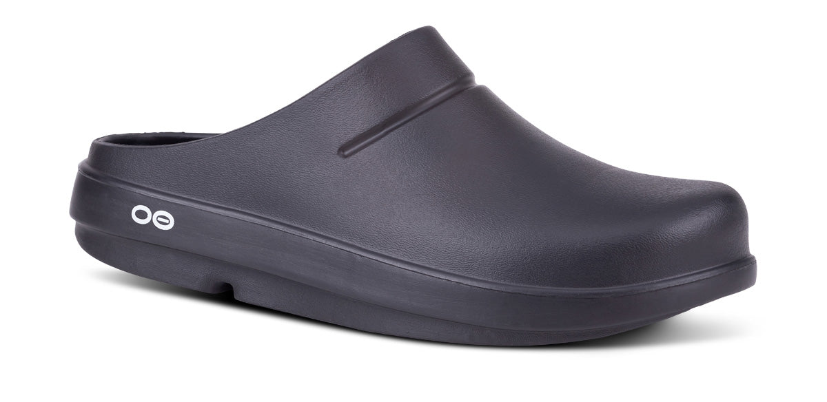 01-1200BLK_shot2_5ffea5d5-7453-48a1-8298-d1dbb15e55f3 Women's OOcloog Clog - Black
