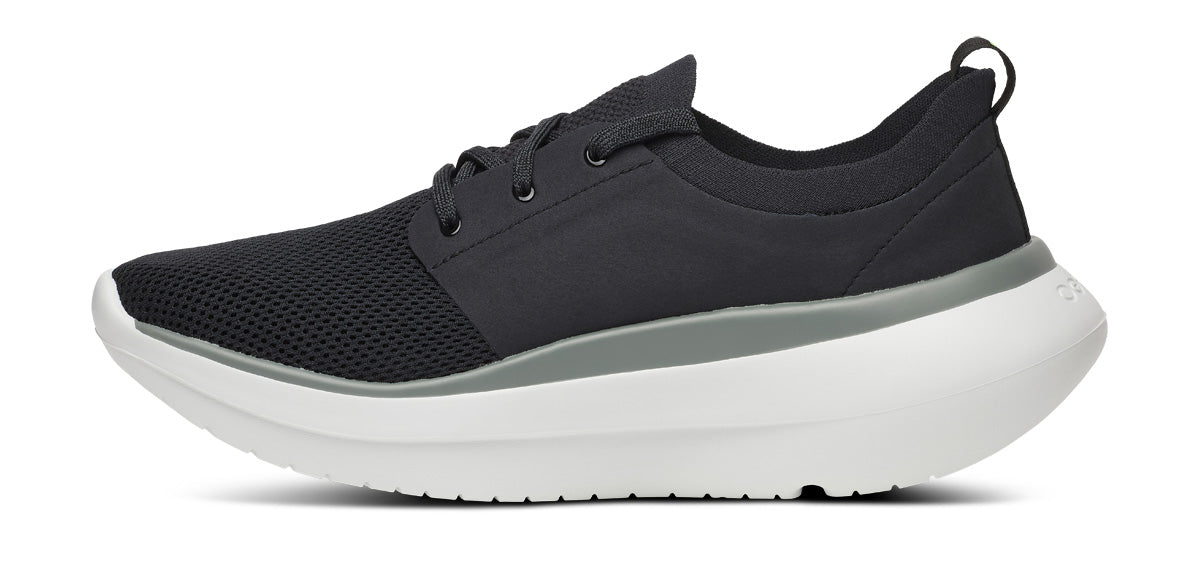 mens-oomy-stride-low-shoe-white-black-04-04-5087WHTBLK_shot4 Men's OOmy Stride - White Black