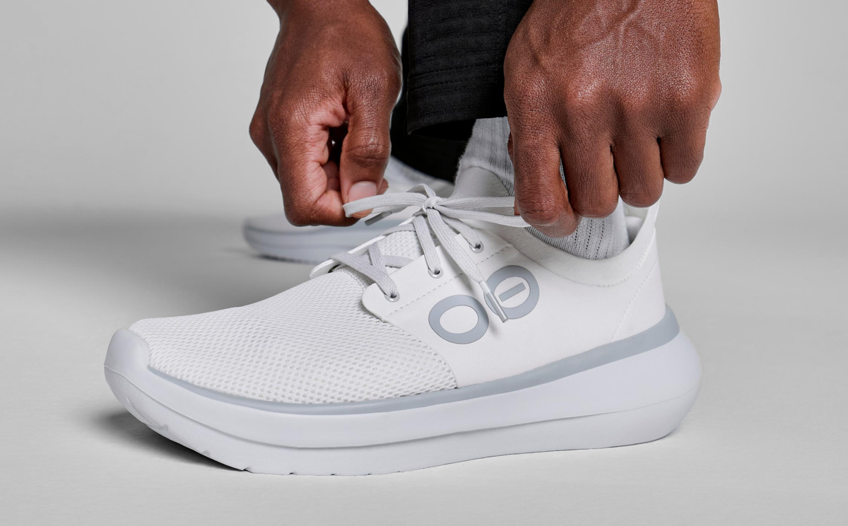 mens-oomy-stride-white-09-09-Mens_WhiteStride1 Men's OOmy Stride - White