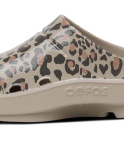 Women's OOcloog Limited Edition Clog - Nomad Leopard
