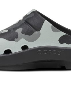 Women's OOcloog Luxe Clog - Night Camo