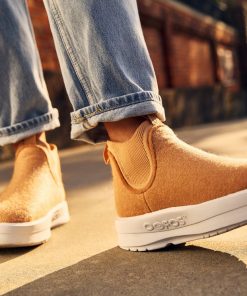 Women's OOmega Londoner - Almond