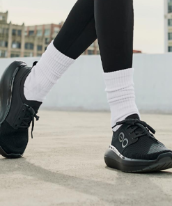 Women's OOmy Stride - Black